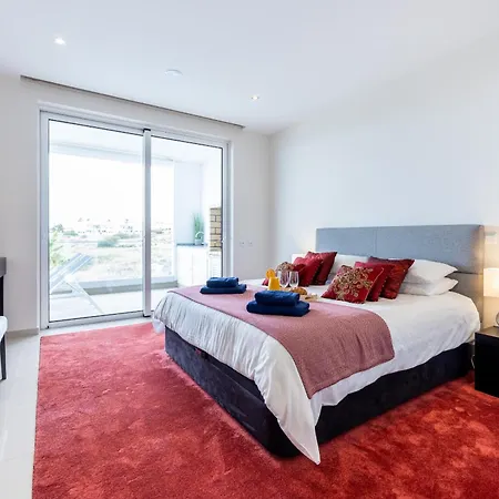 Lägenhet Coolhouses Algarve Lagos, 3 Bed Modern Flat, Outdoor & Indoor Pools, Gym, A Vida *